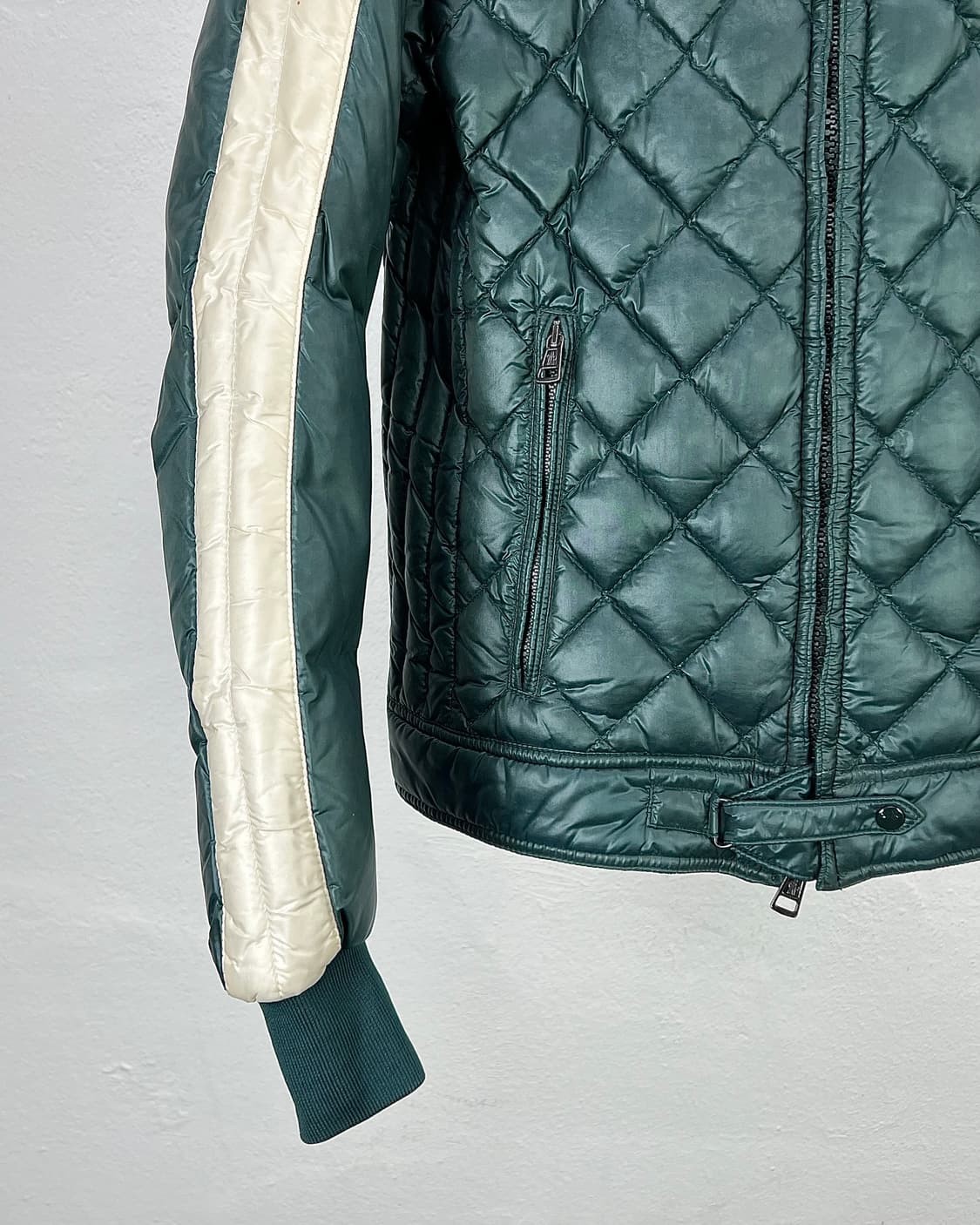 몽클레르 그린 화이트 다이아 퀼팅 덕 바이커 푸퍼 자켓 상품이미지4