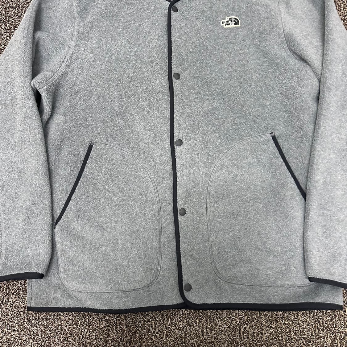 노스페이스 후리스 집업 가디건 자켓 그레이 110(2XL) 상품이미지3