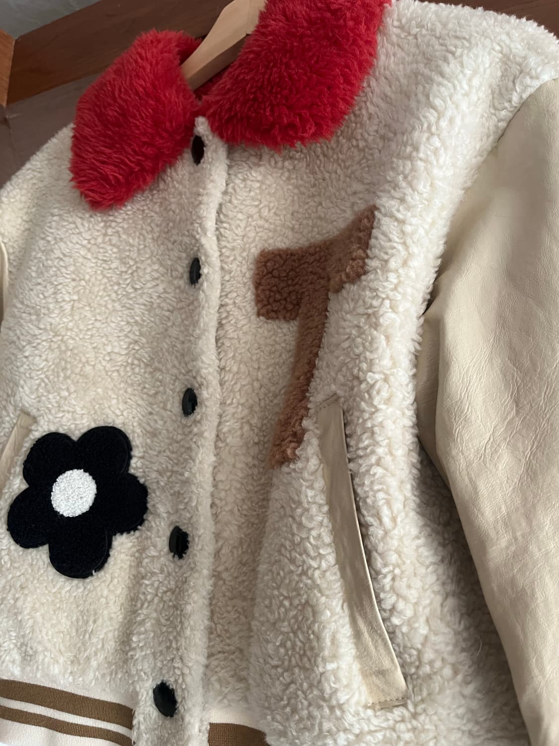 톰그레이하운즈 뽀글이 점퍼 상품이미지2