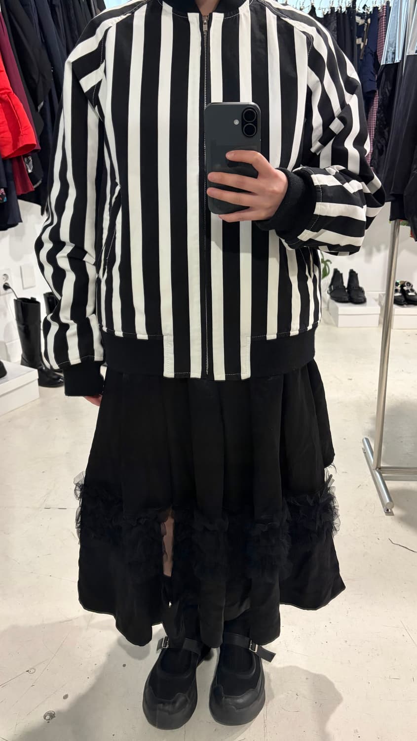 Bold Stripe Bomber Jacket 상품이미지10