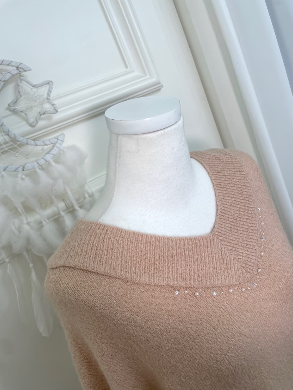EARTH pink beige v-neck soft knit top 상품이미지8