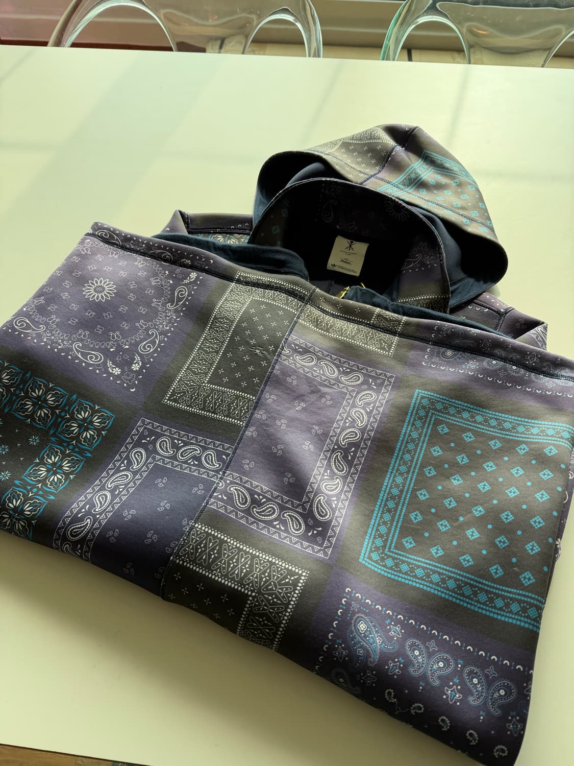 아디다스 오프닝세레모니 콜라보 페이즐리 상품이미지7