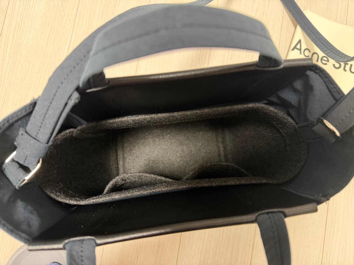 아크네 스튜디오 베이커백 스몰 블랙 acne studios 상품이미지4