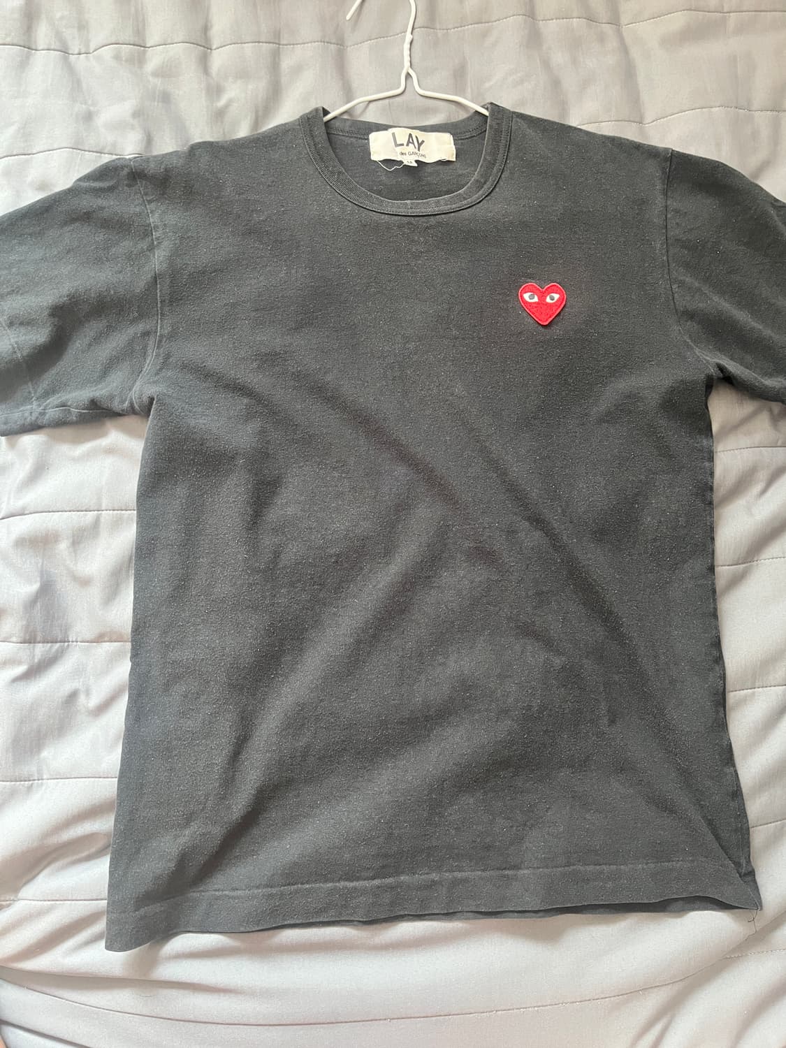 꼼데가르송 레드와펜반팔 M 상품이미지1