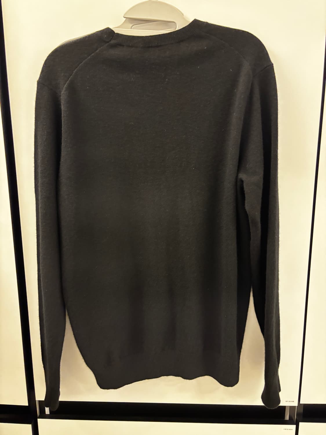 유니클로 블랙 캐시미어 니트 L 상품이미지3