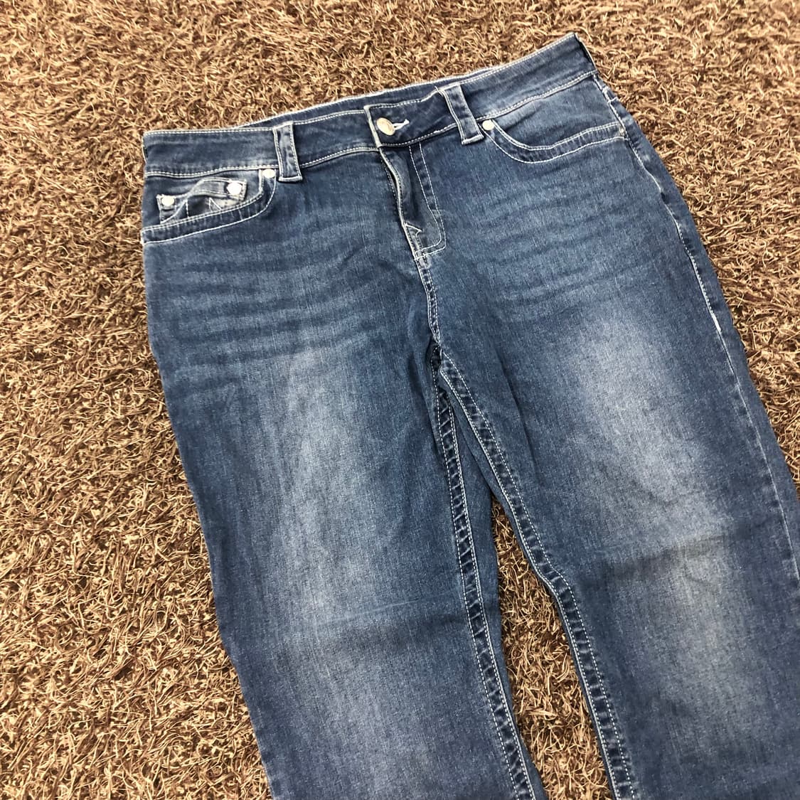 36 트루릴리전 워싱 데님 팬츠 상품이미지3