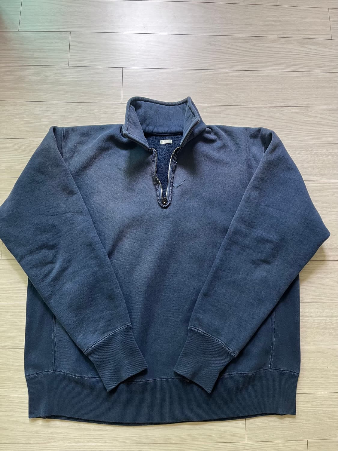 아프레쎄 하프 집업 네이비 상품이미지1