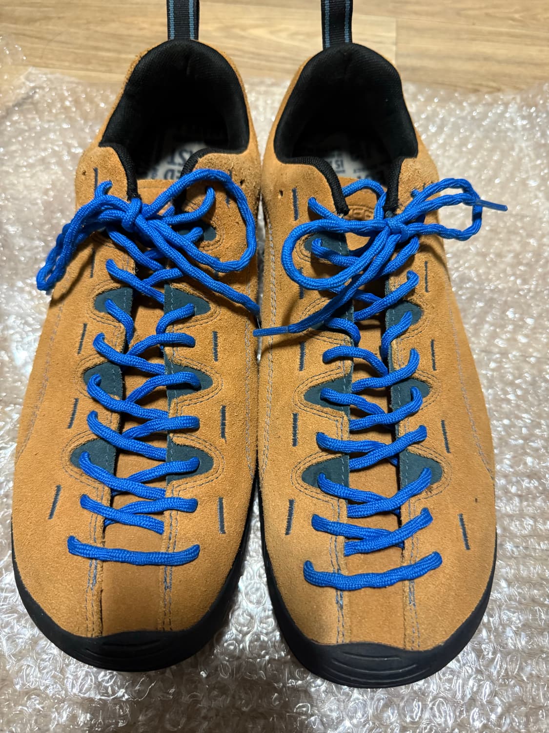 킨 재스퍼 스웨이드 스니커즈 카멜 300 상품이미지1