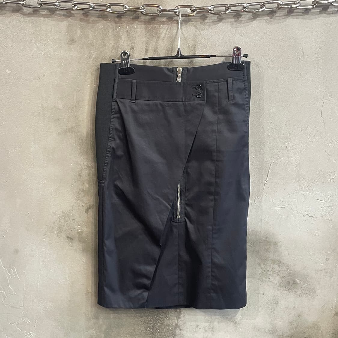 닐 바렛 랩 실루엣 프론트 집 스커트 상품이미지2