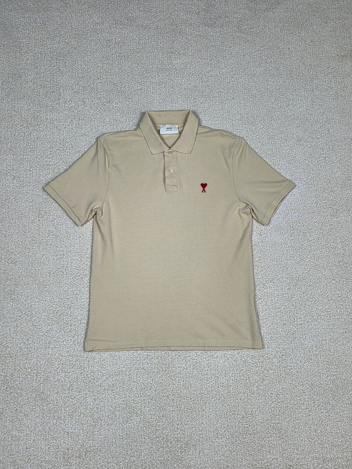 [아미] 스몰 하트 로고 카라 반팔 티셔츠 | S00041 상품이미지1