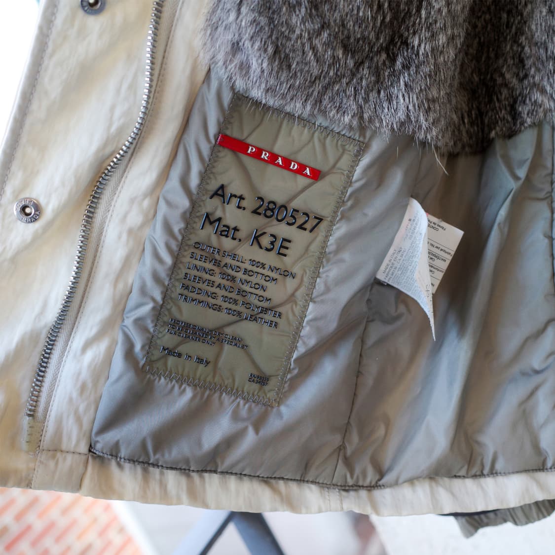 2000's Prada Rabbit Fur Nylon Jacket 상품이미지9