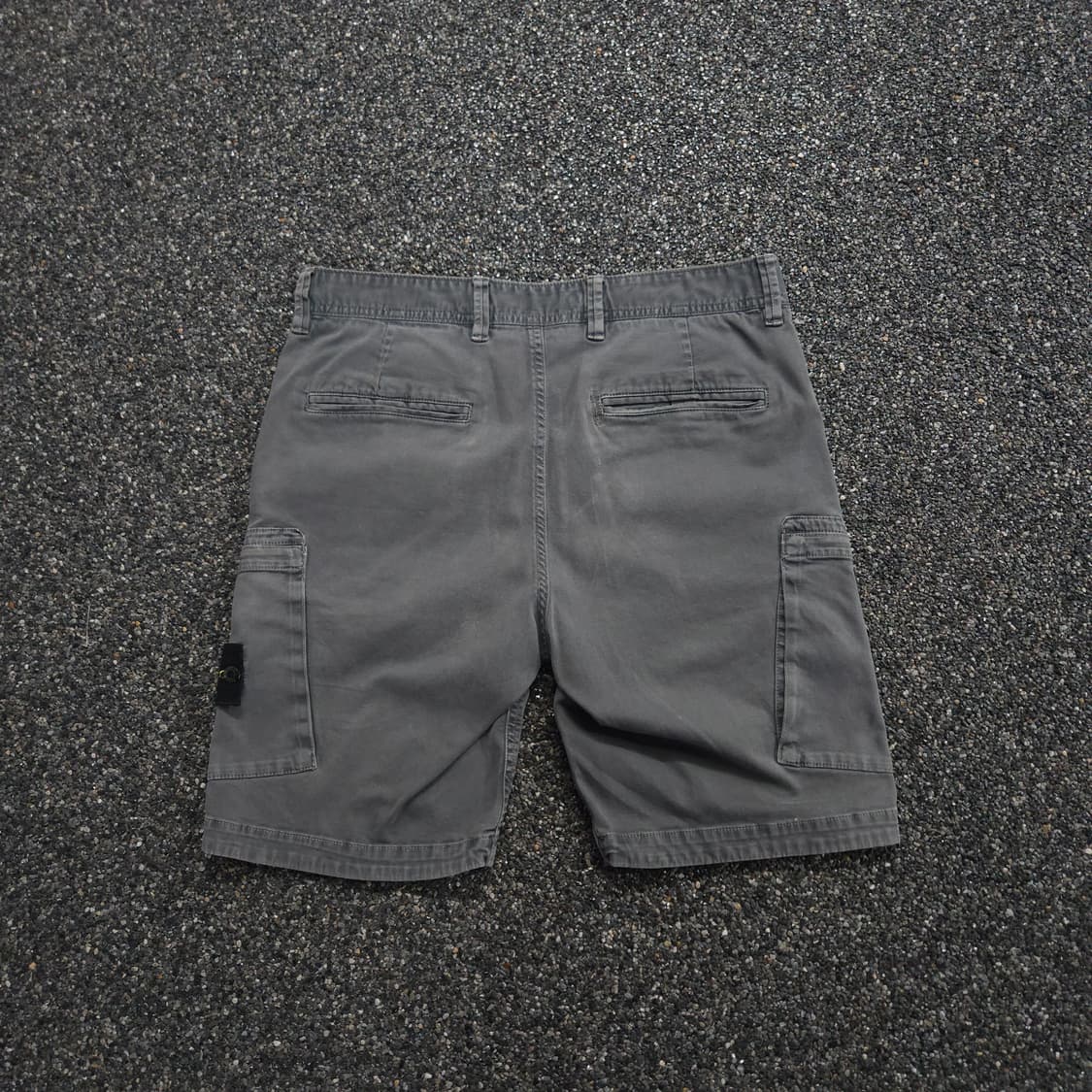 스톤아일랜드 가먼트 다이드 와펜 카고 하프 팬츠 (M) 상품이미지2