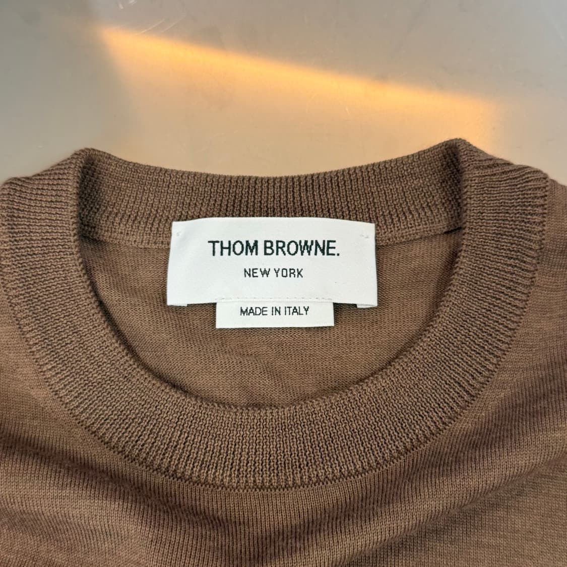 [리오브] 톰브라운 사선 메리노 울 니트 반팔 상품이미지4