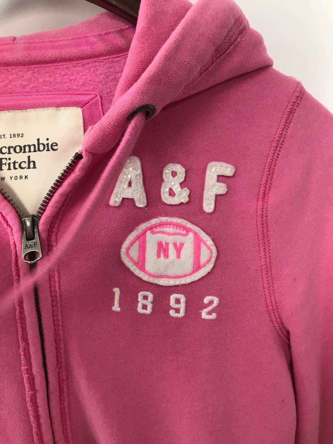 아베크롬비 y2k 와투케 핑크 딱붙 후드집업 상품이미지4