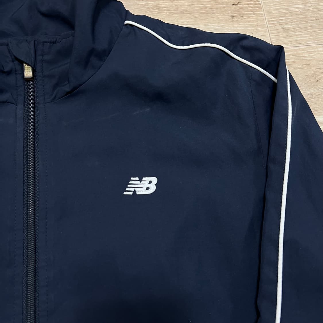 뉴발란스 사이드라인 파이핑 윈드브레이커 바람막이 자켓 [네이비] M/95 상품이미지4