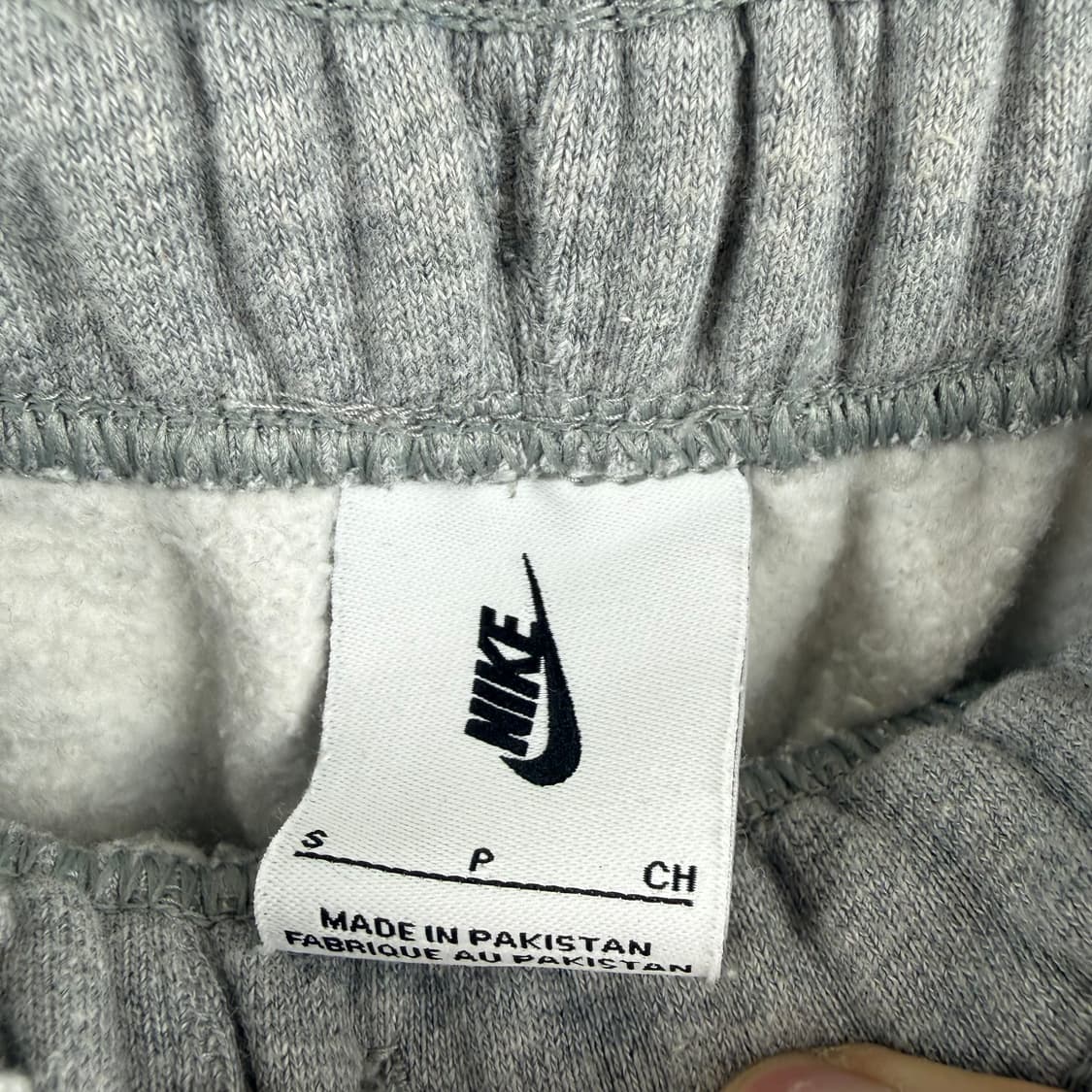 (S) 나이키 NRG 솔로 스우시 플리스 팬츠 그레이 상품이미지3