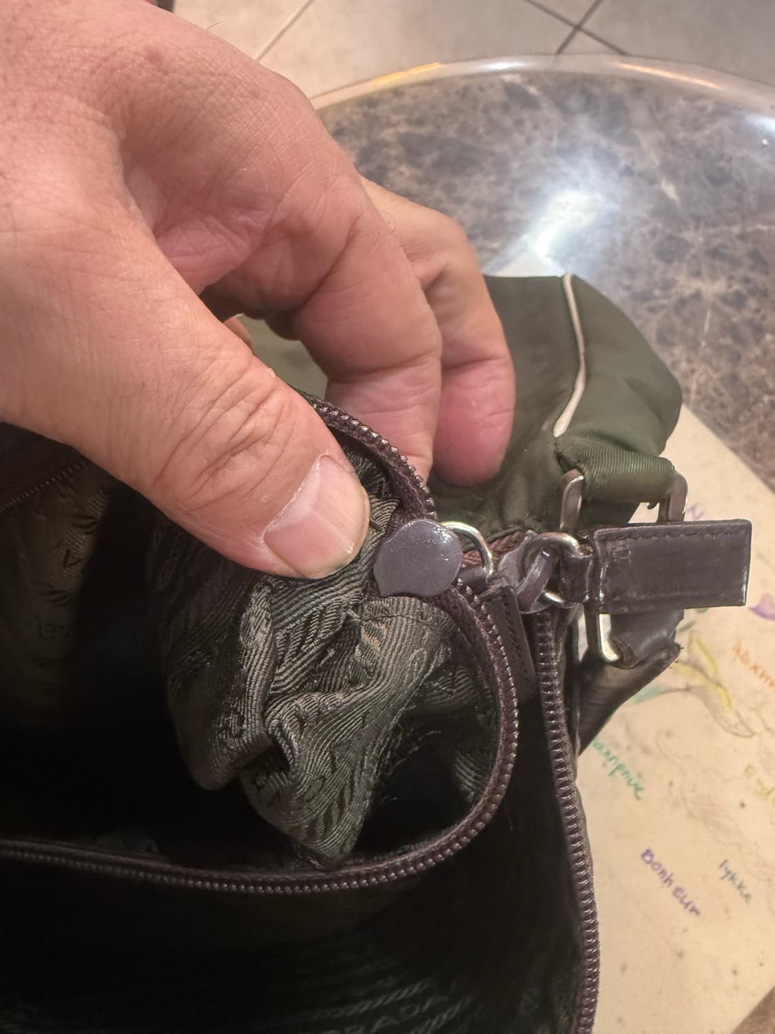 정품 프라다 나일론 플라워 쇼퍼백 팝니다 상품이미지9