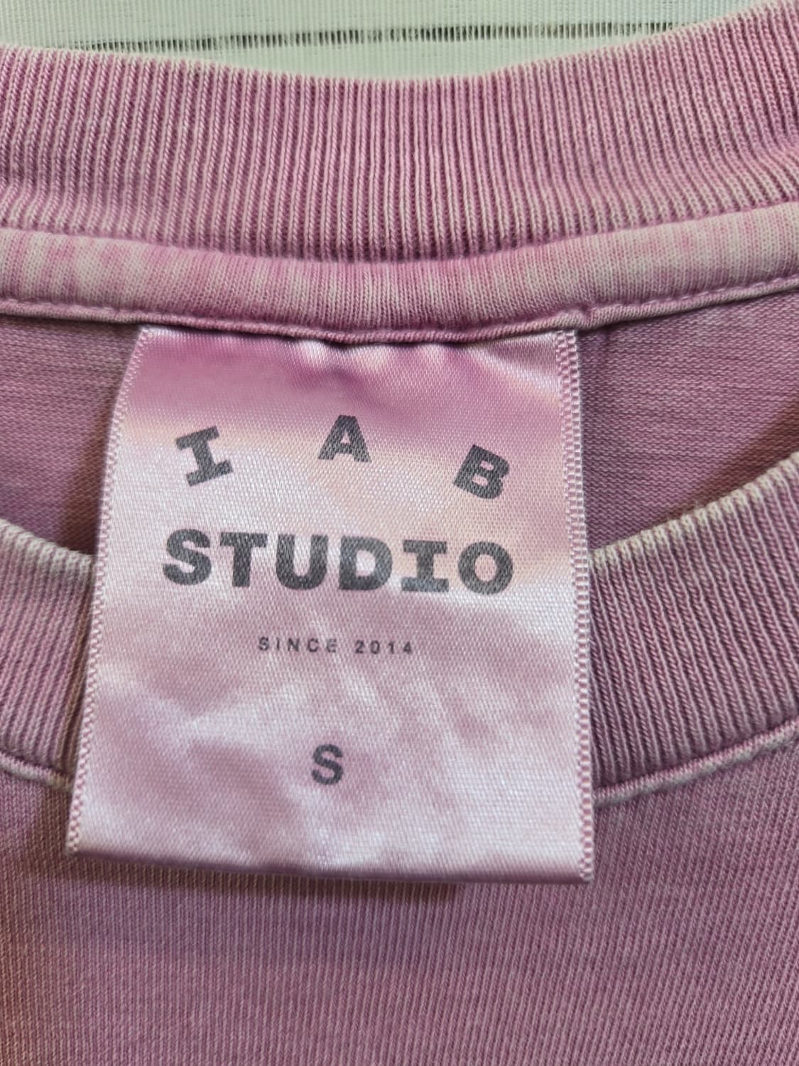 IAB STUDIO 반팔 티셔츠 핑크 상품이미지3