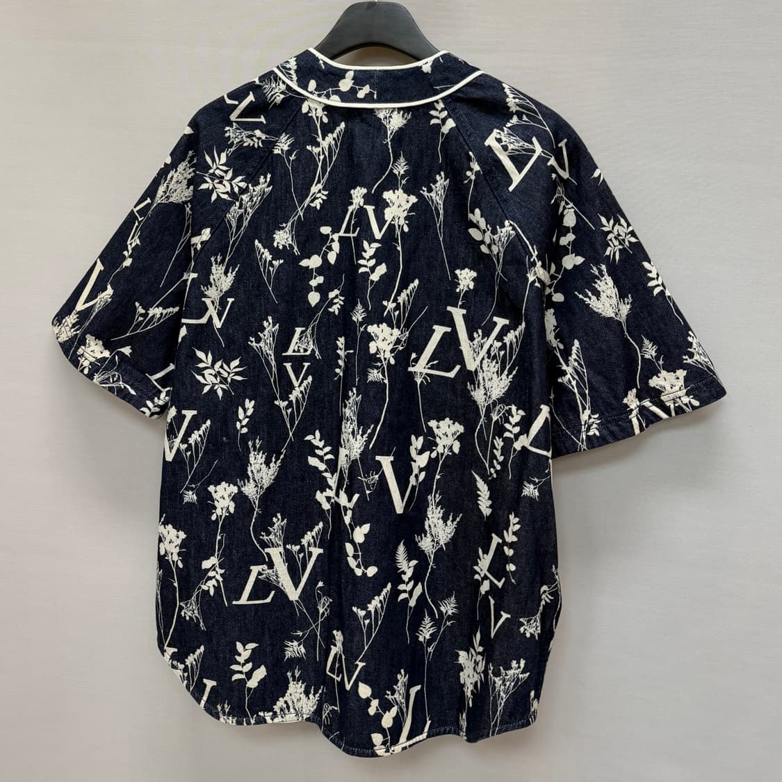 루이비통 LV 리프 데님 베이스볼 반팔셔츠 (105) 상품이미지5