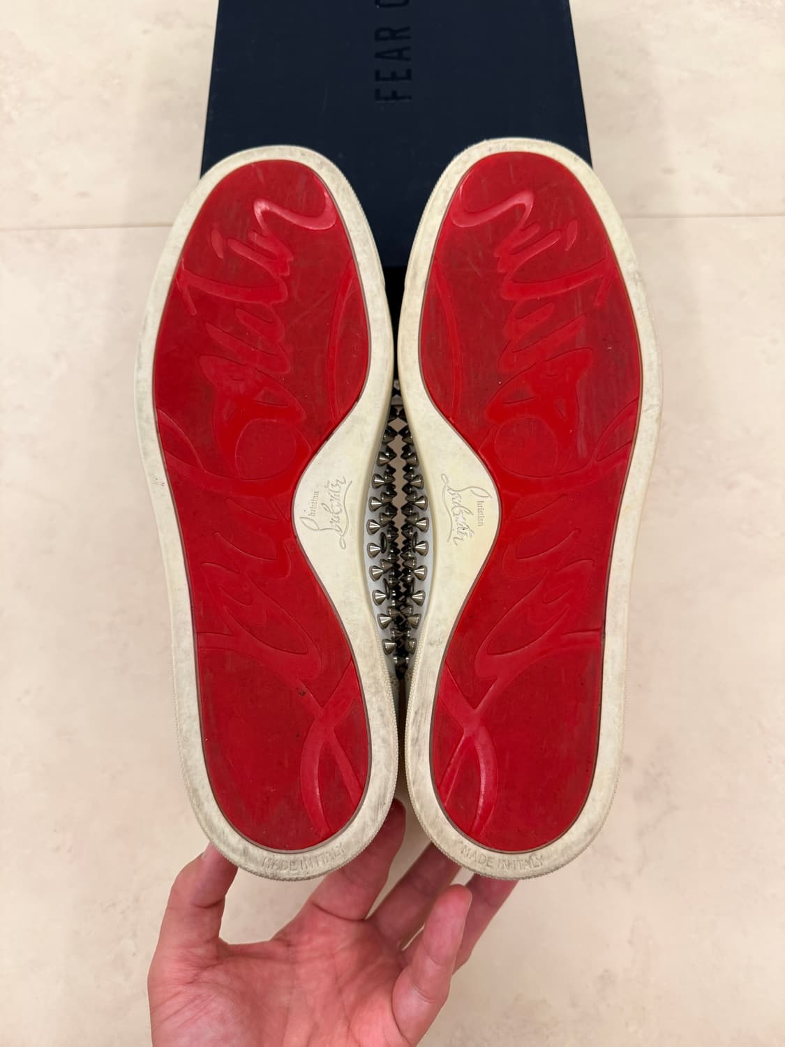 [42반] 2회착 크리스찬루부탱 스터드 하이탑 화이트 초기모델 상품이미지7