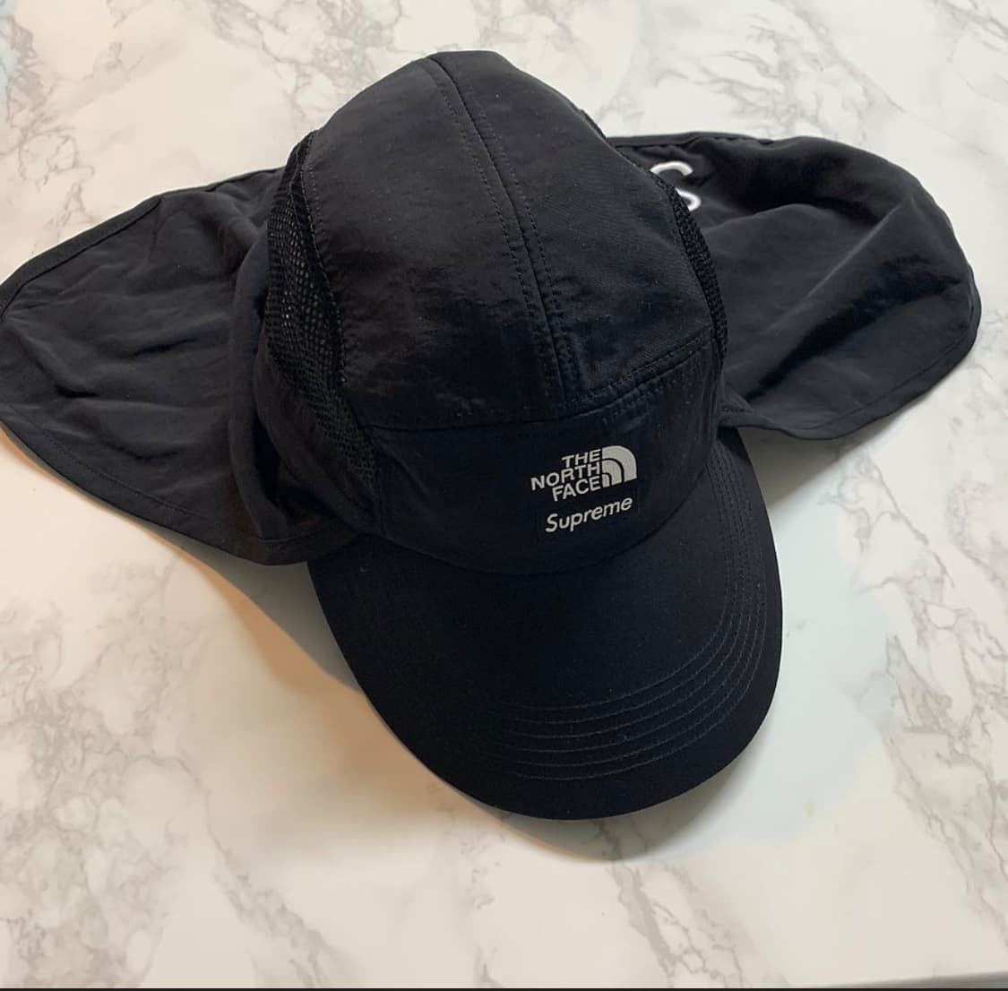 슈프림 노스페이스 선쉴드 모자 판매 상품이미지1