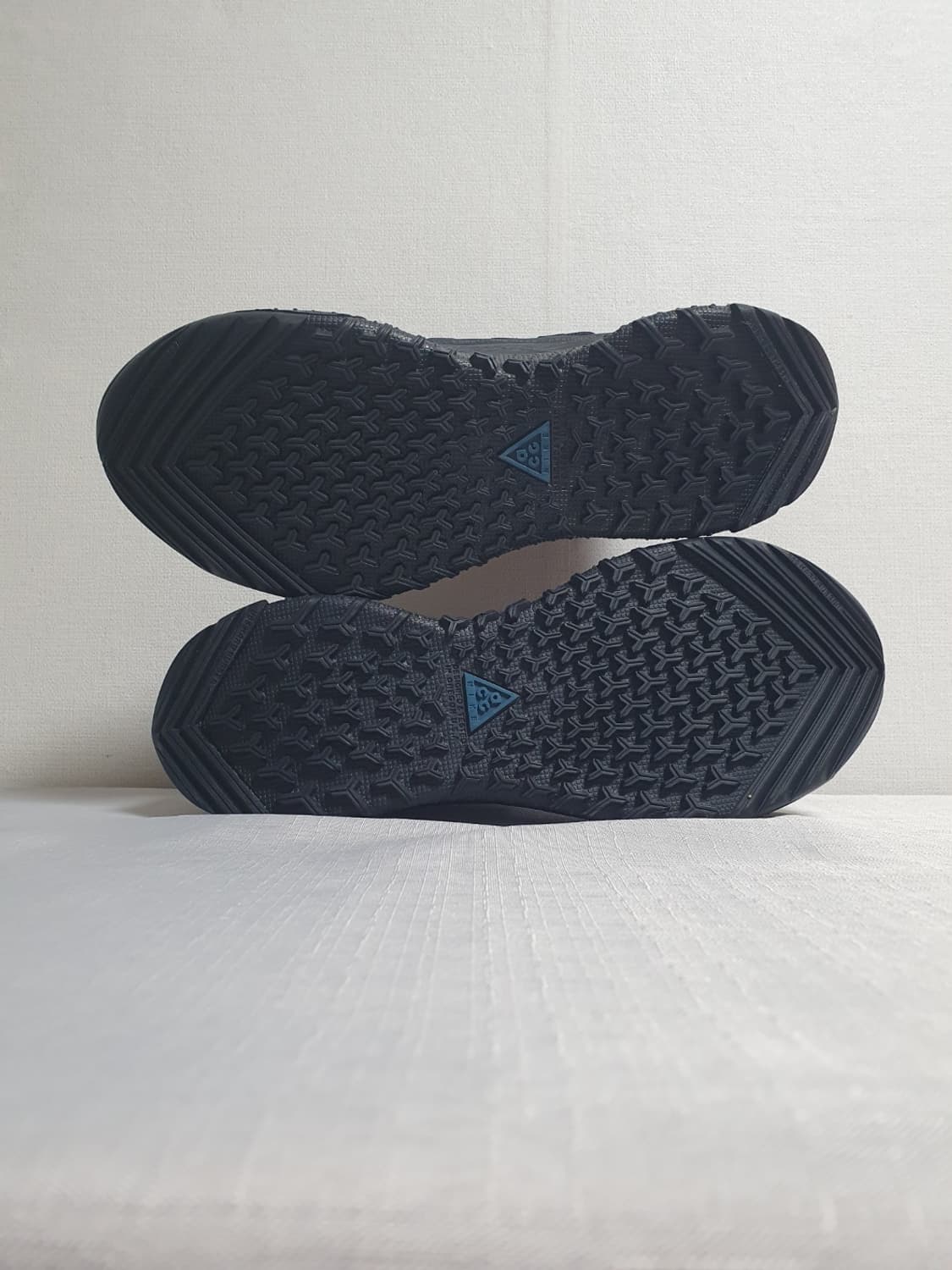 240mm 나이키 ACG 에어 테라 안타틱 고어텍스 안트라사이트 블랙 상품이미지7