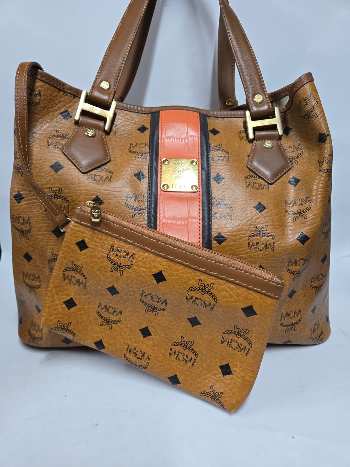 MCM 비세토스 숄더백 + 파우치   상품이미지1