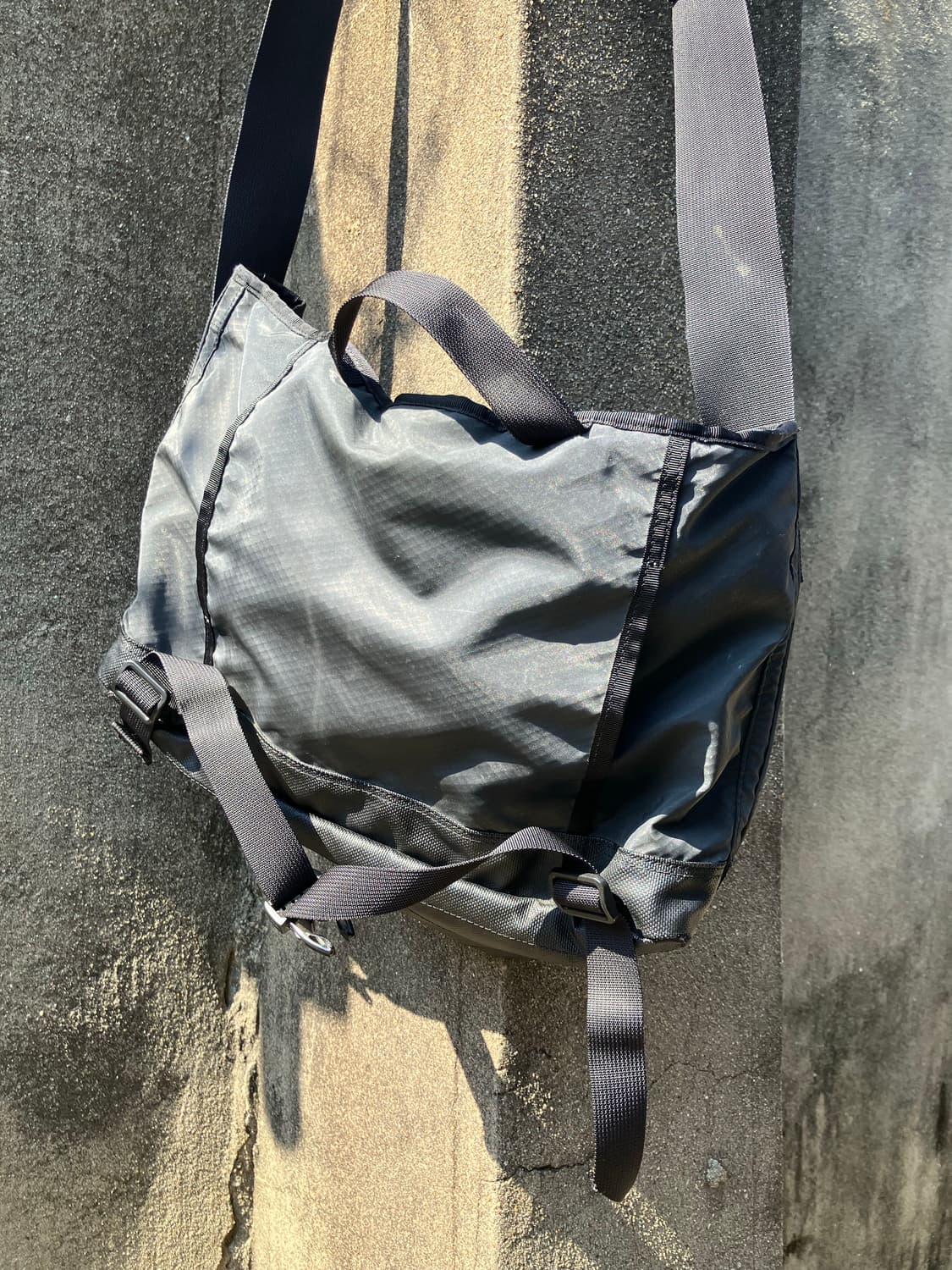 PORTER TOKYO 하이브리드 시리즈 블랙 테크니컬 메신저백 상품이미지5