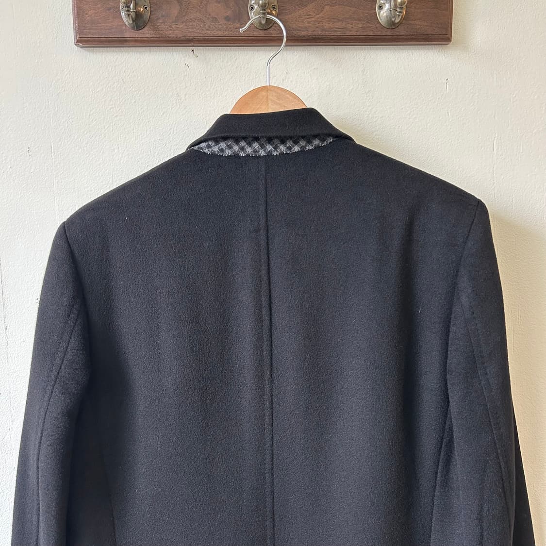 로로피아나 캐시미어 블랙 코트 상품이미지7