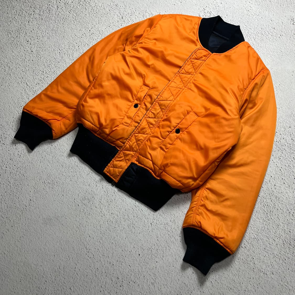 Alpha Industries MA-1 Flight Jacket 상품이미지8