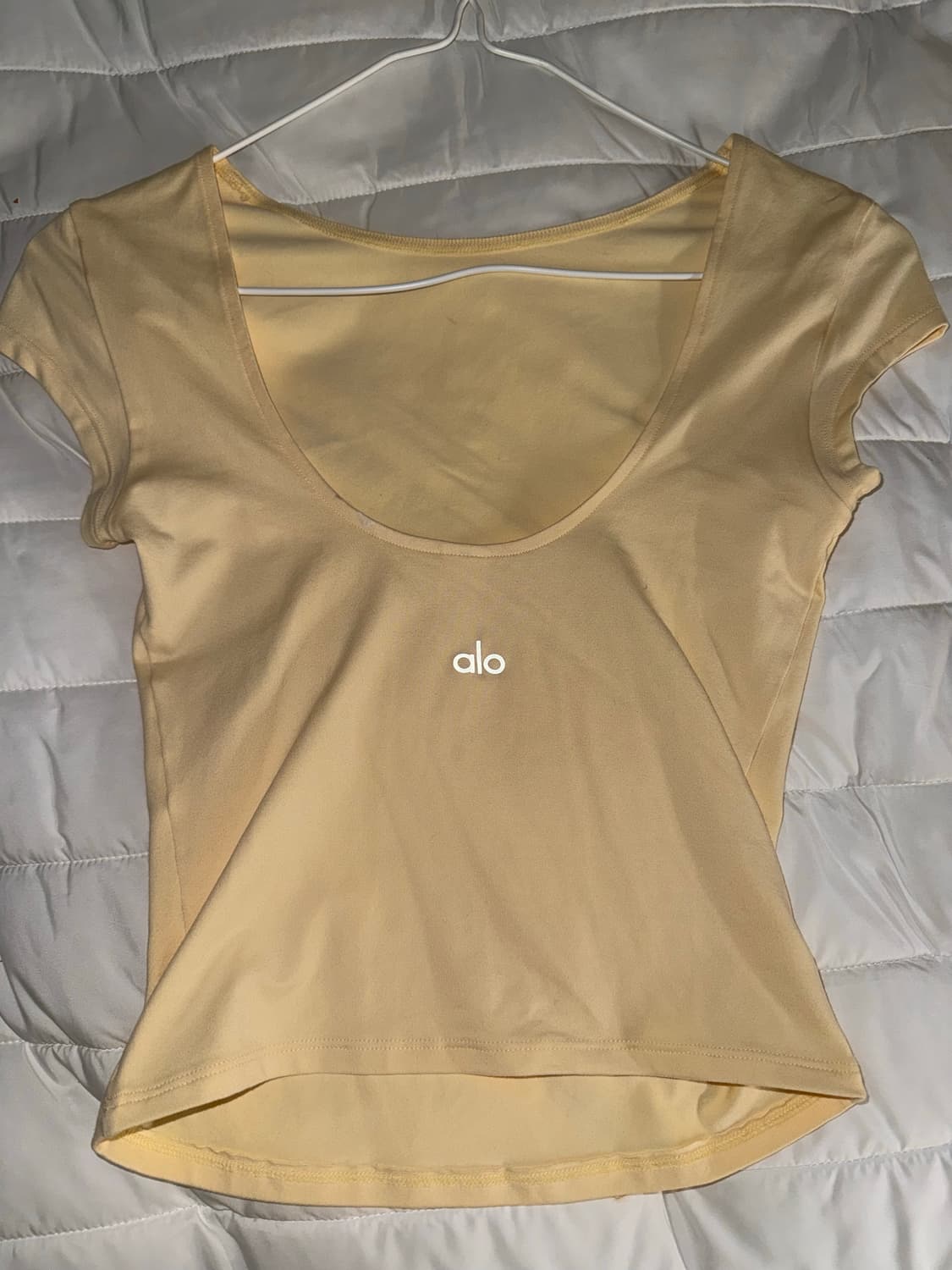 알로요가 alo yoga 옐로우 탑 상품이미지2