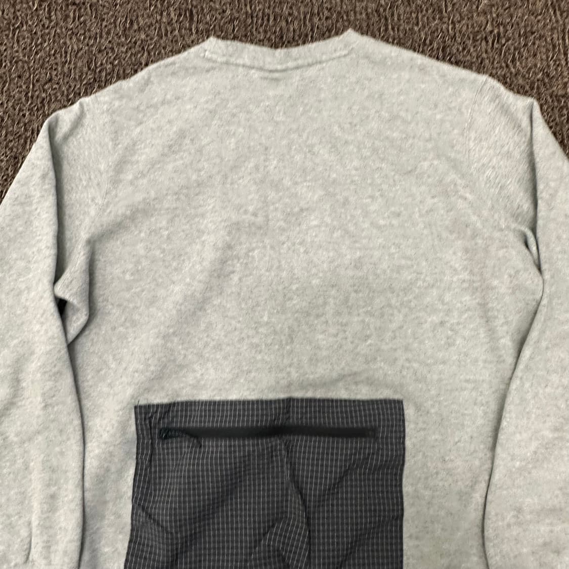 NIKE ACG 나이키 백포켓 맨투맨 그레이 L 상품이미지7