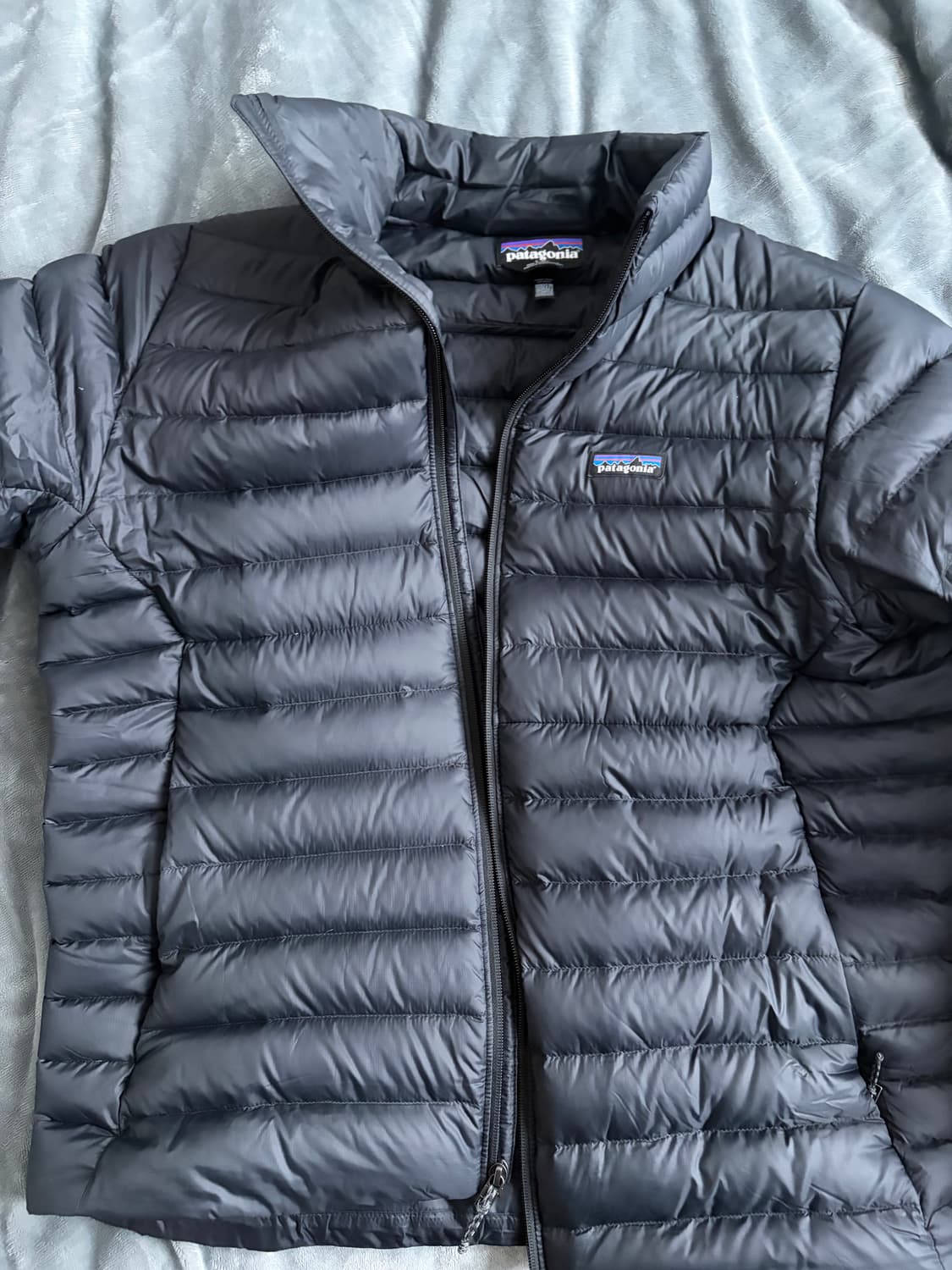 파타고니아 다운 스웨터 상품이미지1
