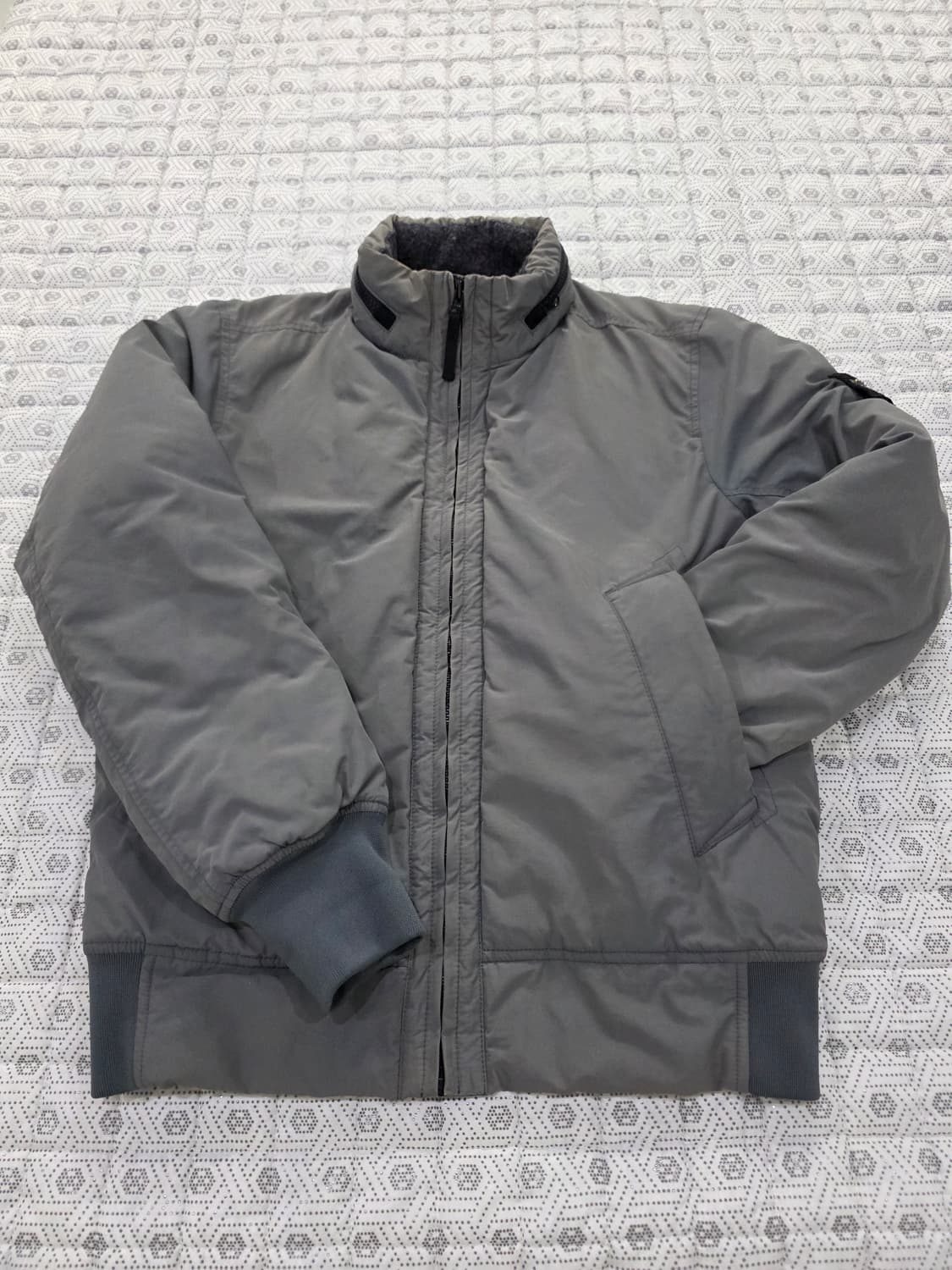 정품 스톤아일랜드 마이크로랩스 경량 패딩 자켓 95 상품이미지1