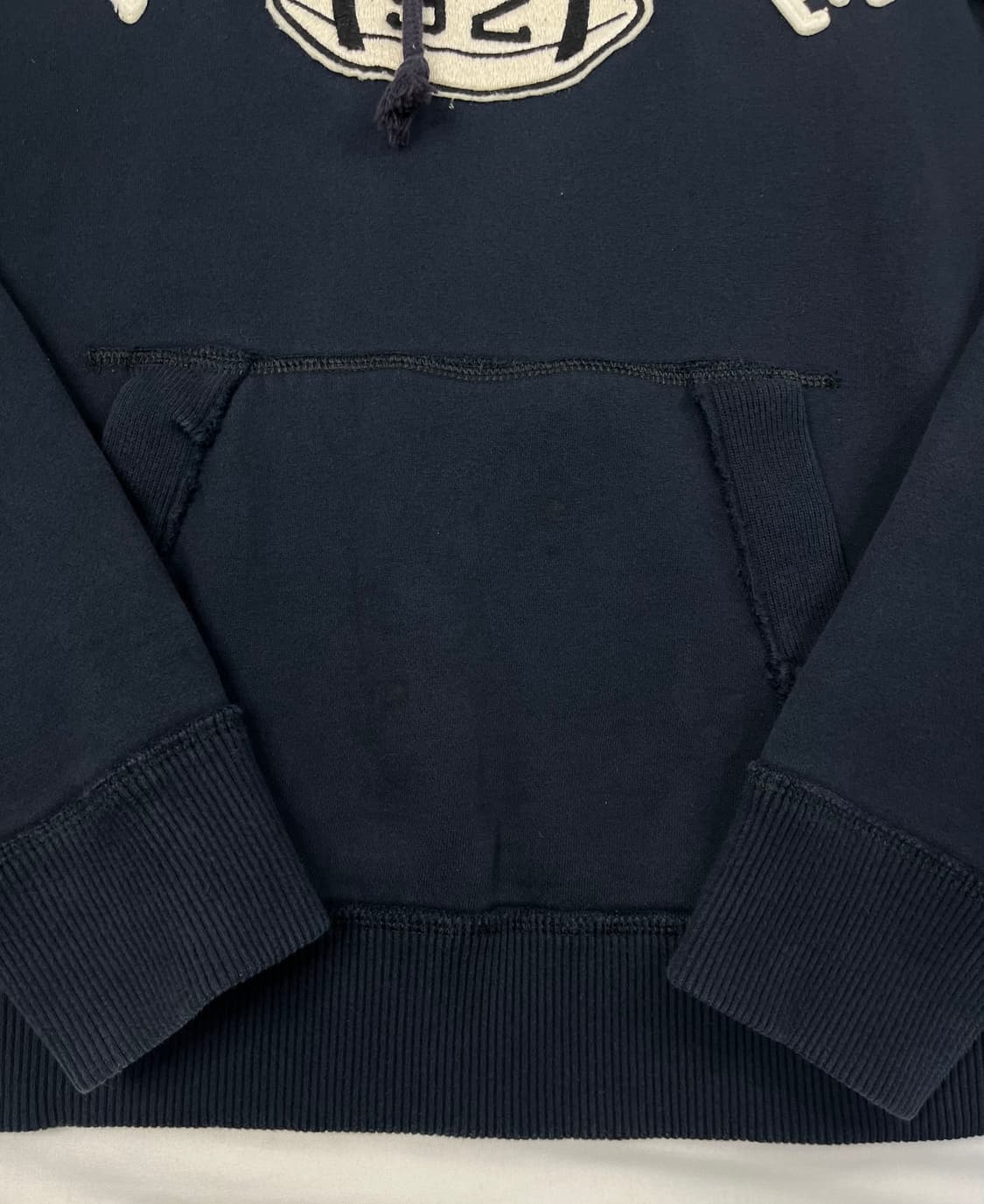 아베크롬비 네이비 후드티 M 상품이미지3