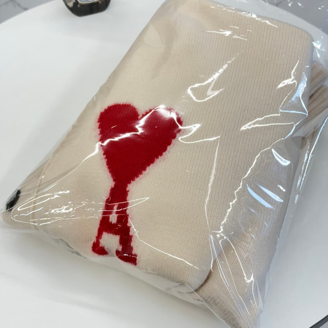 [새상품/L] 아미 빅하트 가디건 크림 상품이미지1