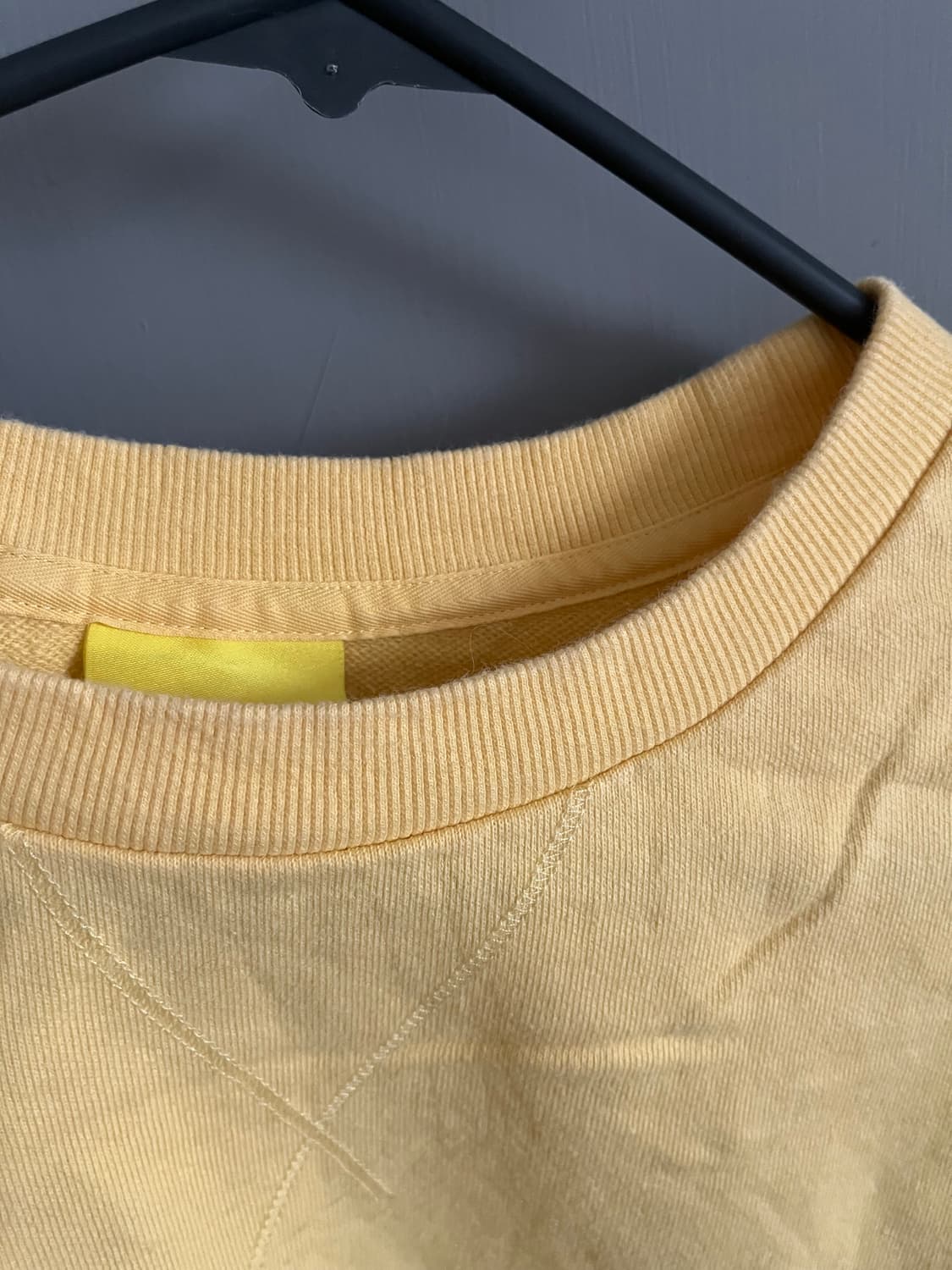 럭키슈에뜨 프릴 언발 맨투맨 36사이즈 상품이미지7