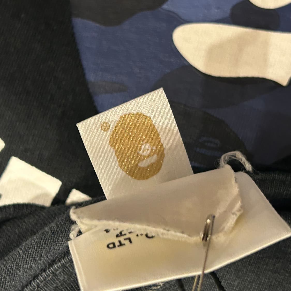 [2XL] 베이프 컬리지 ABC 블루카모 반팔 티셔츠 블랙 A385 상품이미지7