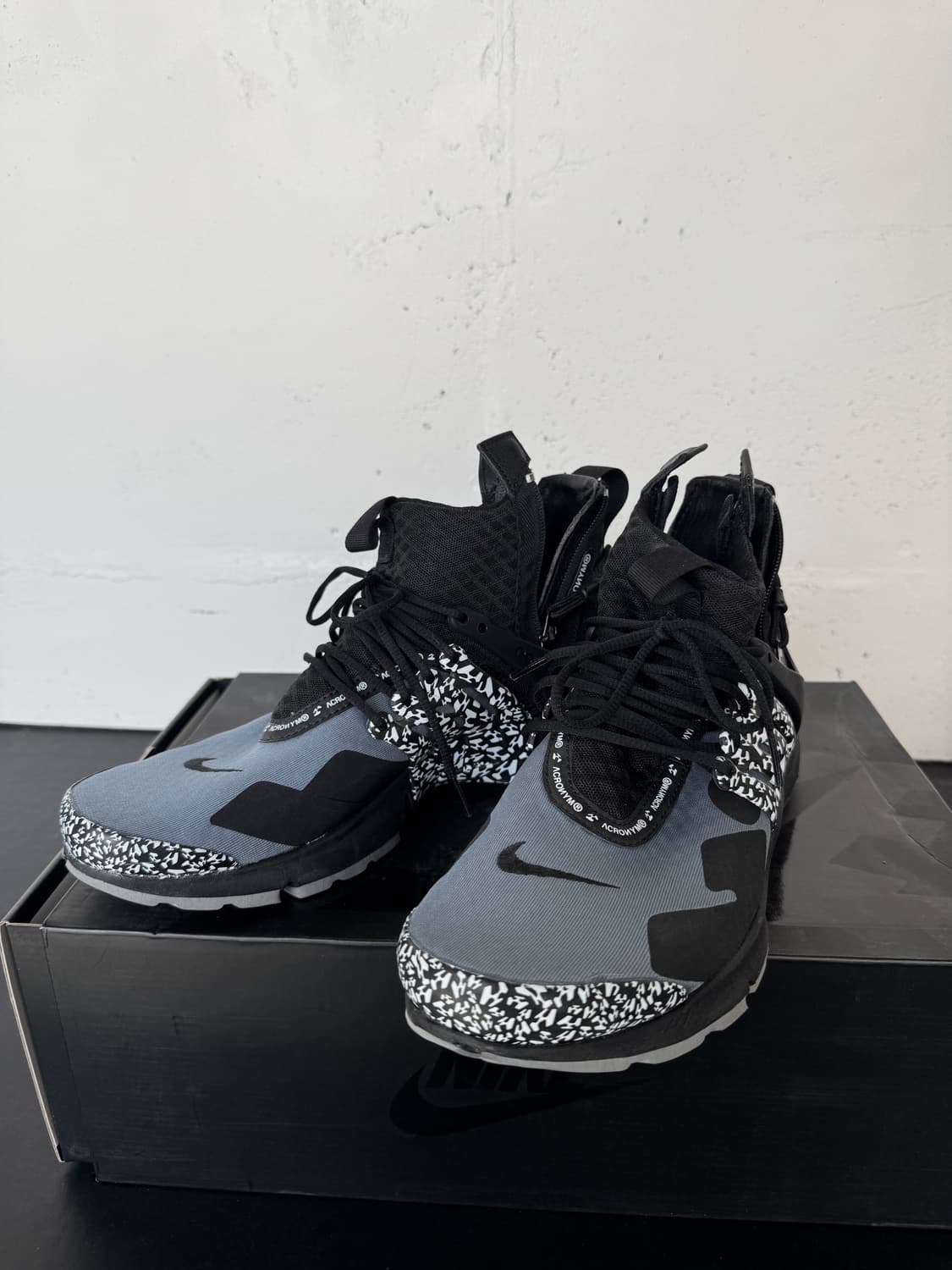 나이키 x 아크로님 프레스토 MID 상품이미지2
