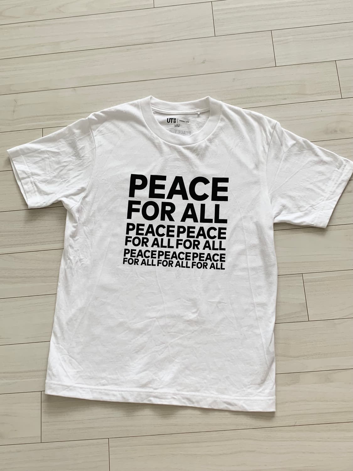 유니클로 peace for all 티셔츠 상품이미지1