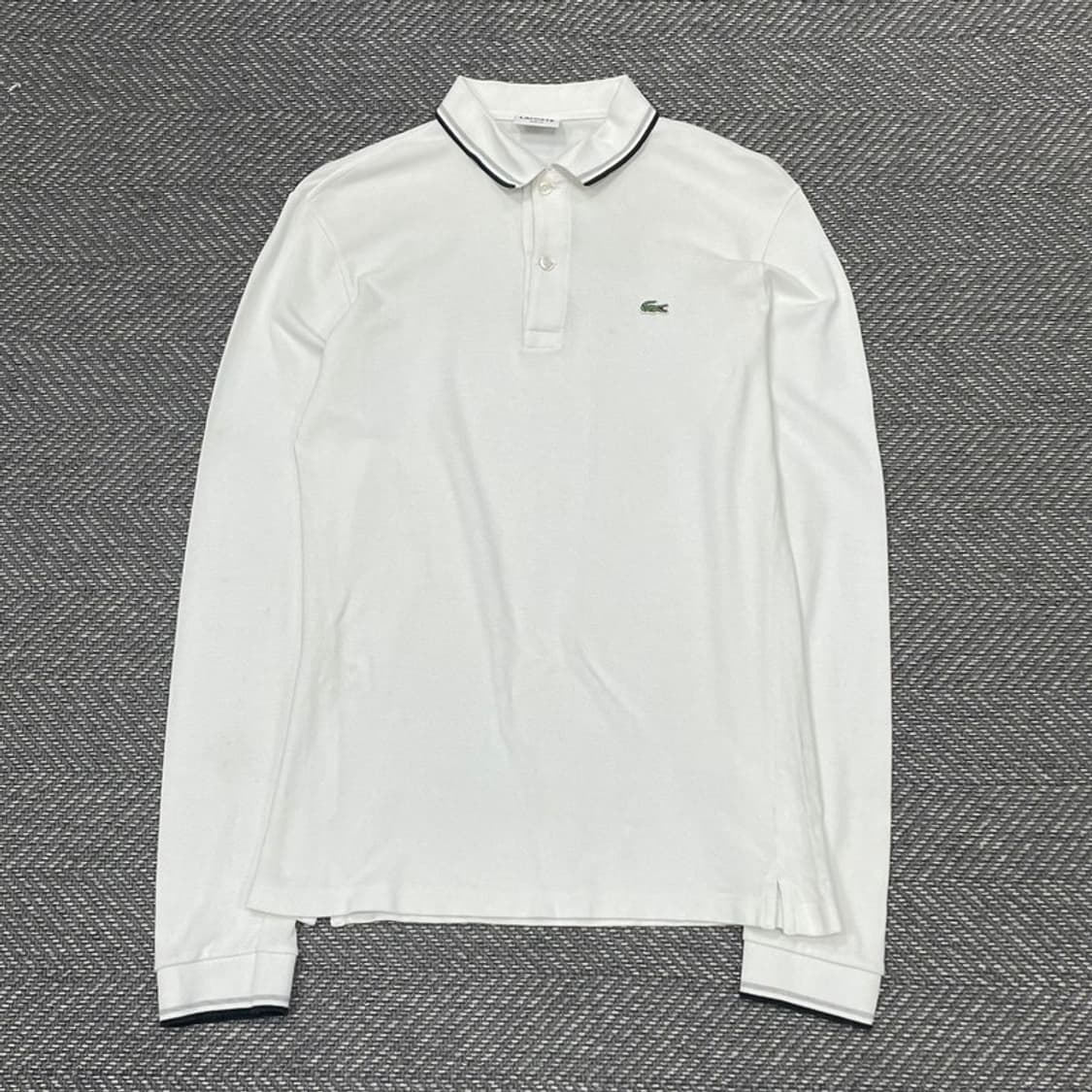 라코스테 로고 패치 카라넥 티셔츠 v0340 상품이미지1