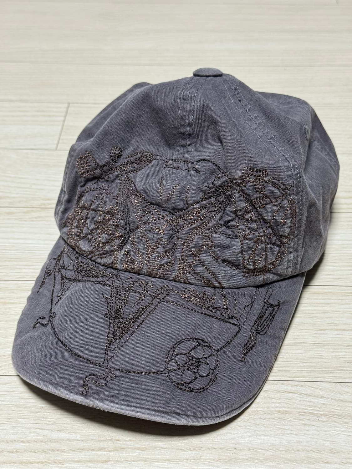 에모스탠스클럽 초판 캡 상품이미지1