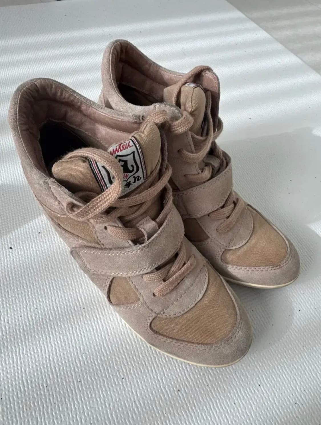 애쉬 보위 스니커즈 38 상품이미지2