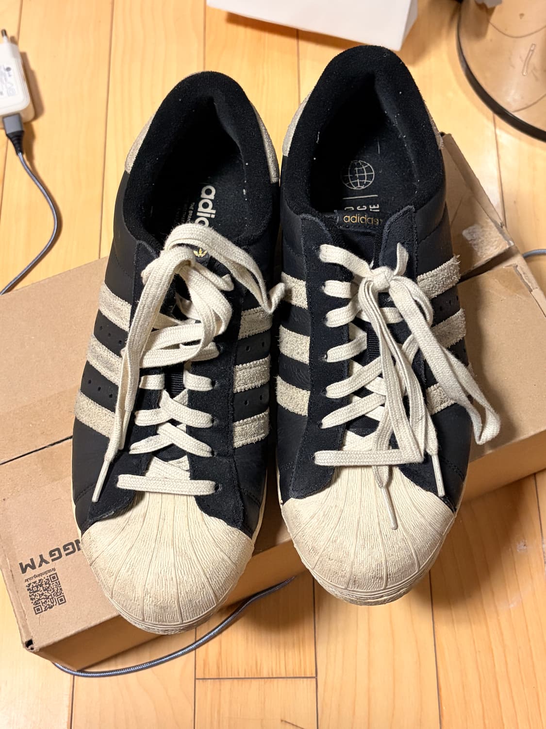 아디다스 슈퍼스타 상품이미지1