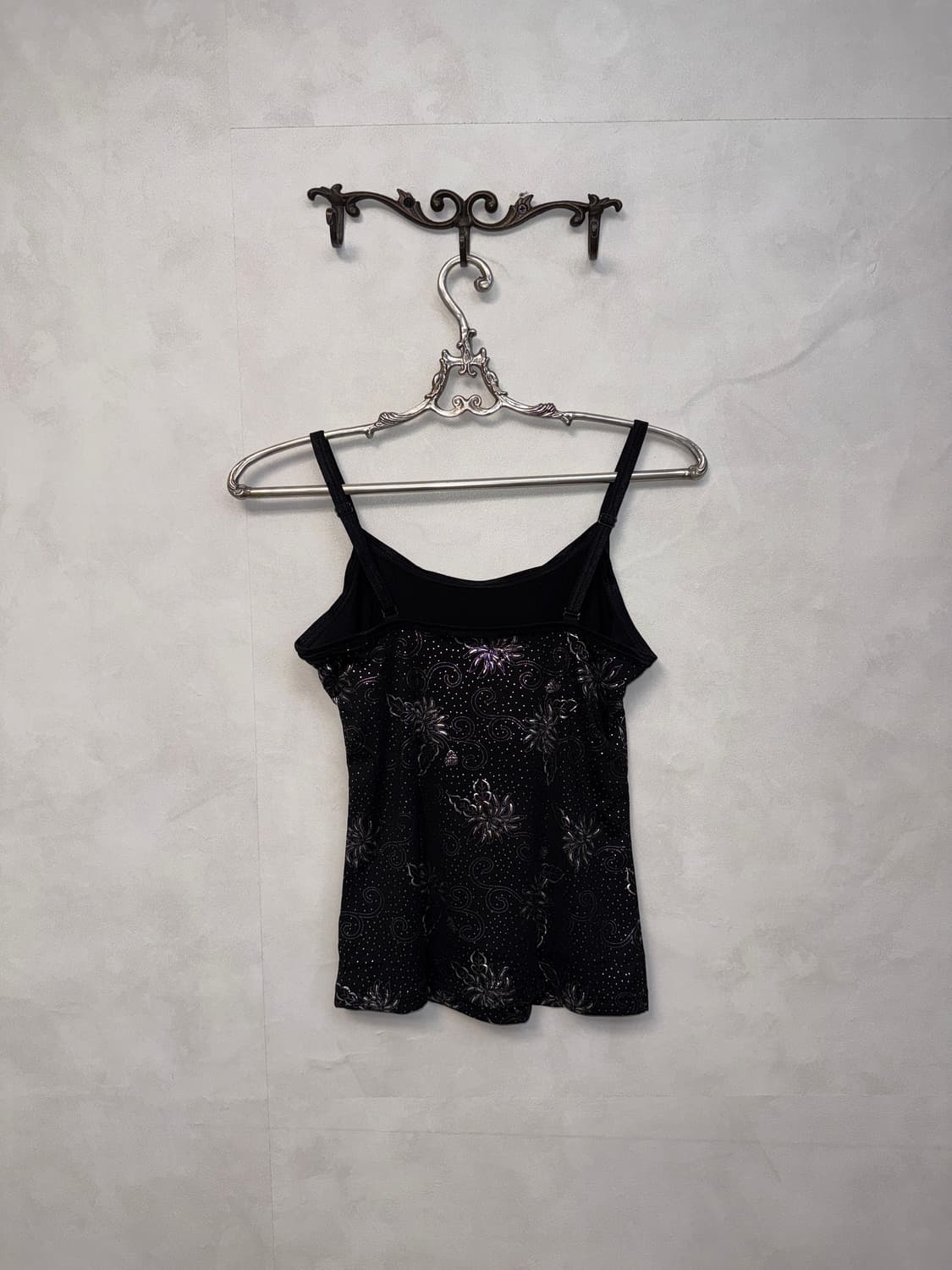 Black metal silver oriental floral 슬리브리스 상품이미지3