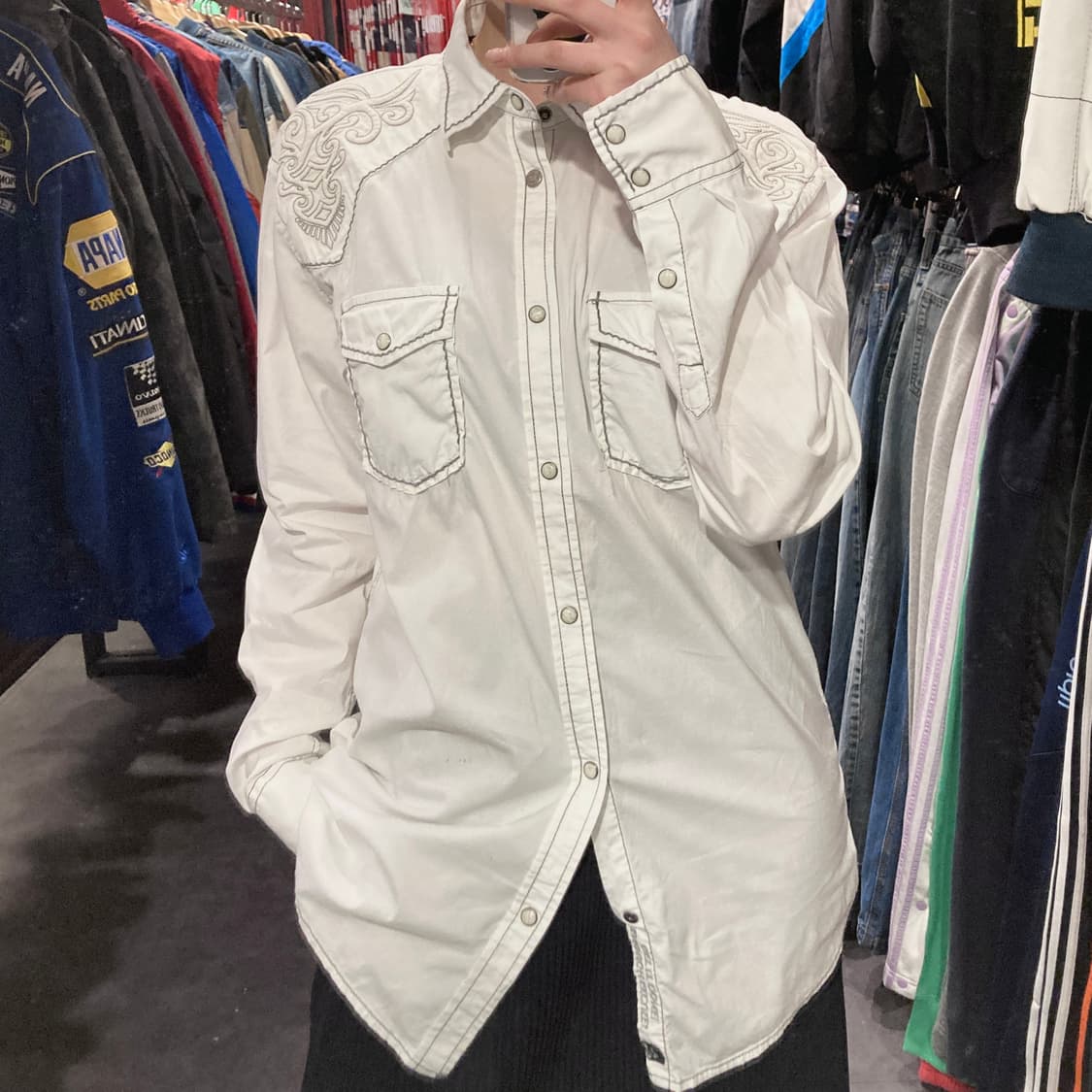 [IM] vtg 웨스턴 자수 투포켓 셔츠 화이트 상품이미지4