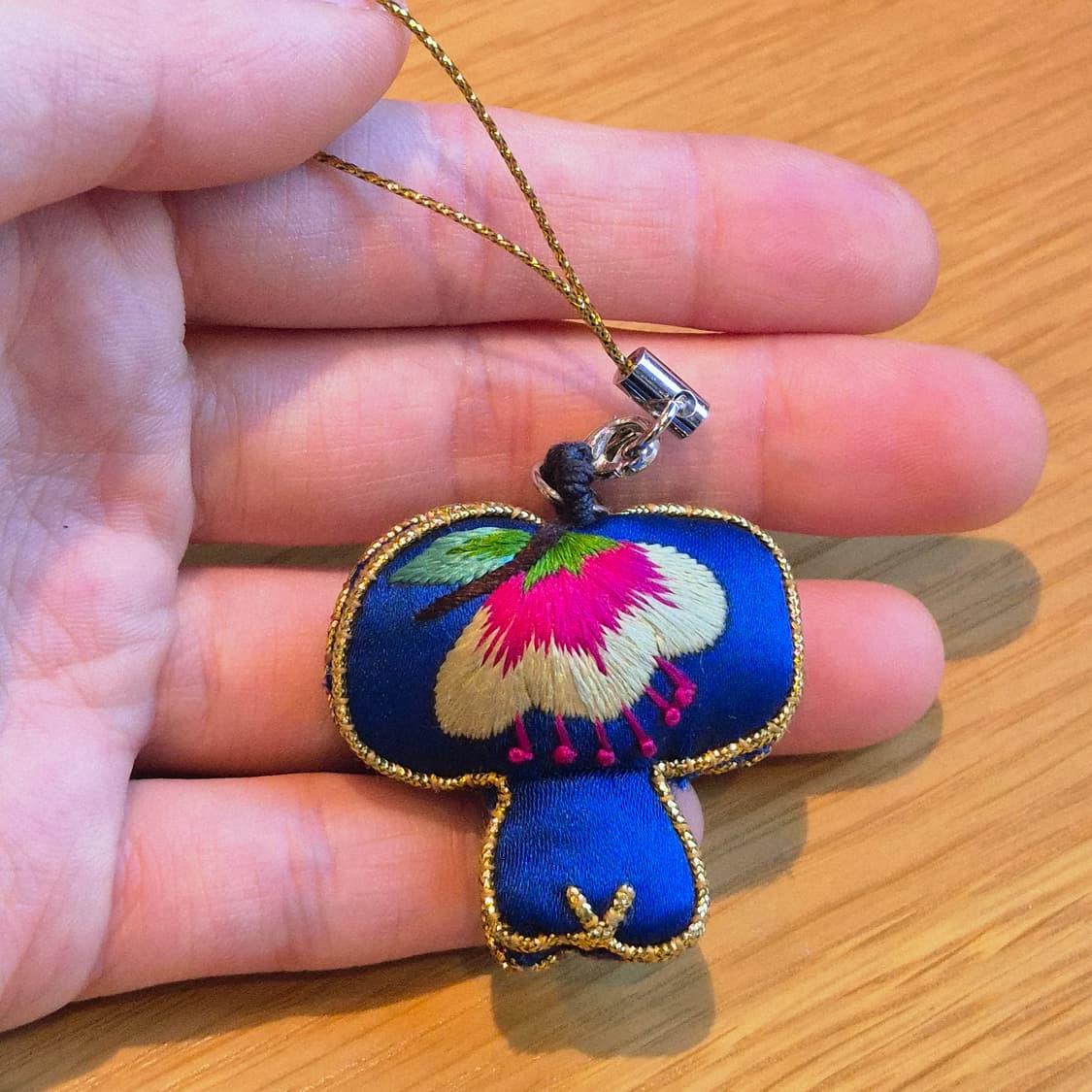 핸드메이드 오리엔탈 자수 키링 상품이미지4