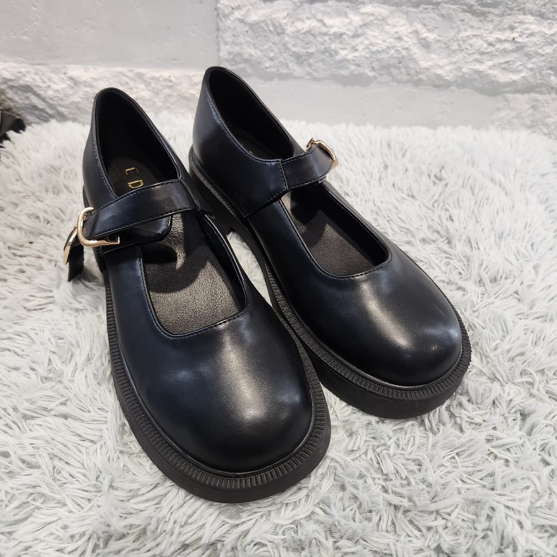 볼드 플랫폼 메리제인 블랙 🖤 스트릿 무드
245 상품이미지1