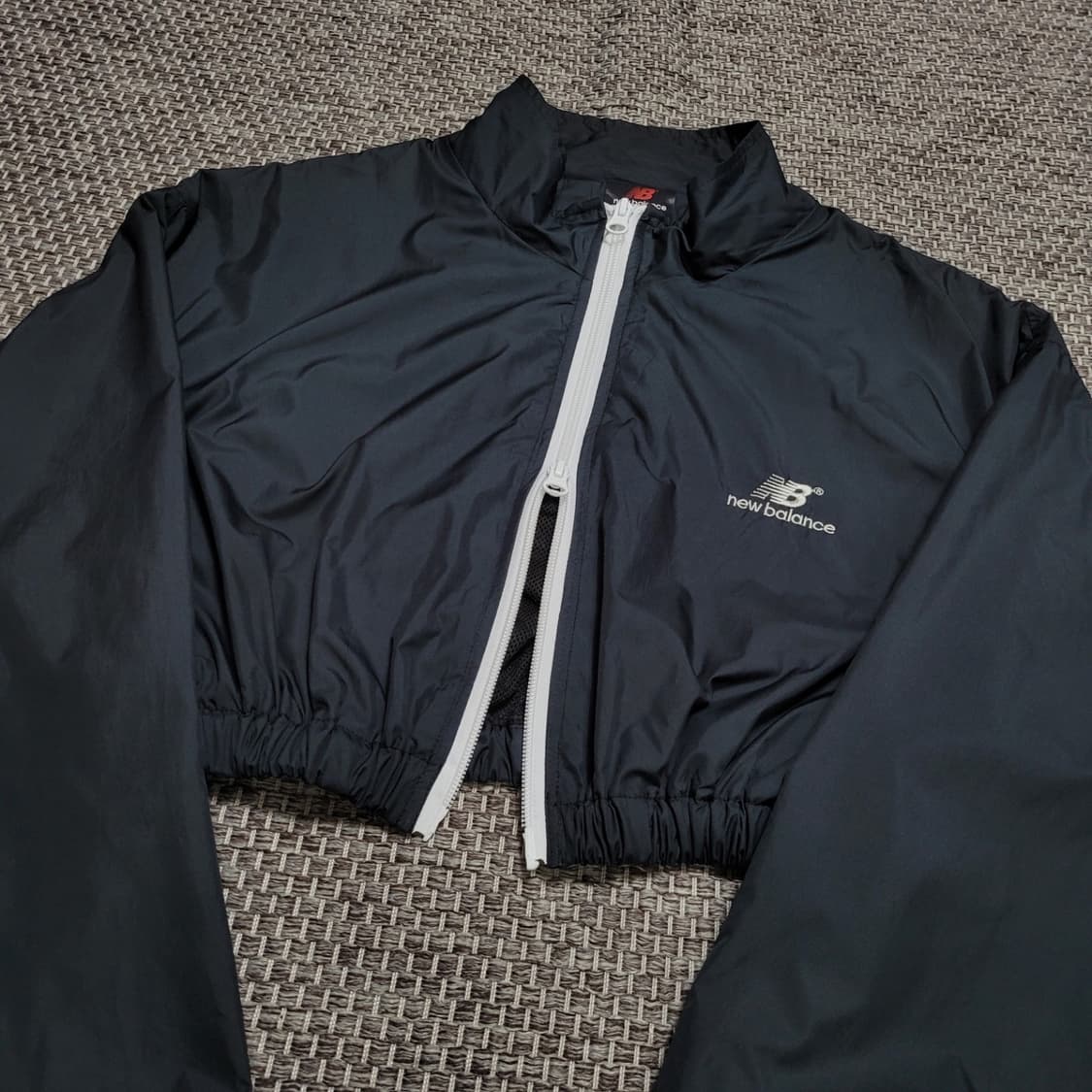[L] 뉴발란스 크롭 바람막이 상품이미지2