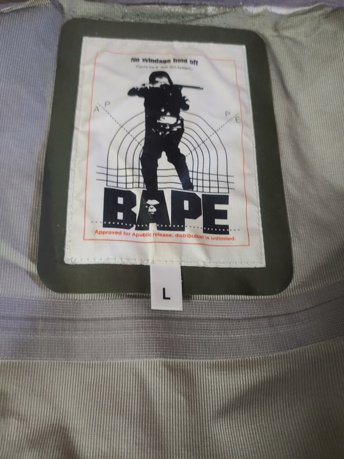 [L] 베이프 심실링 레인 샤크 자켓 상품이미지7